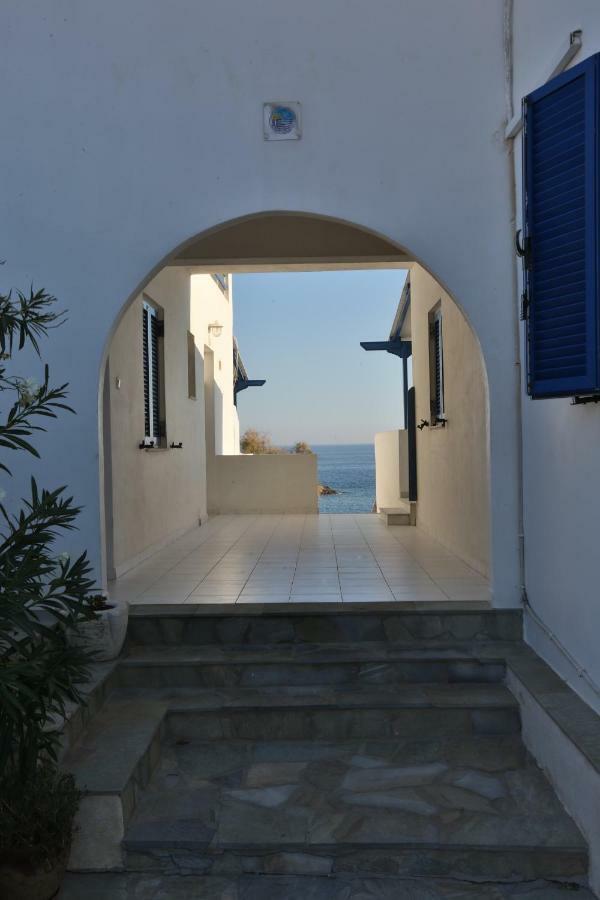 Hotel Peaceful Bay Mégas Yialós-Nítes Exterior foto